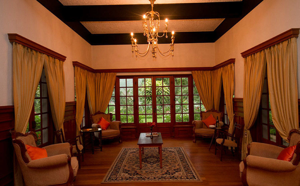 האטון Governor'S Mansion מראה חיצוני תמונה