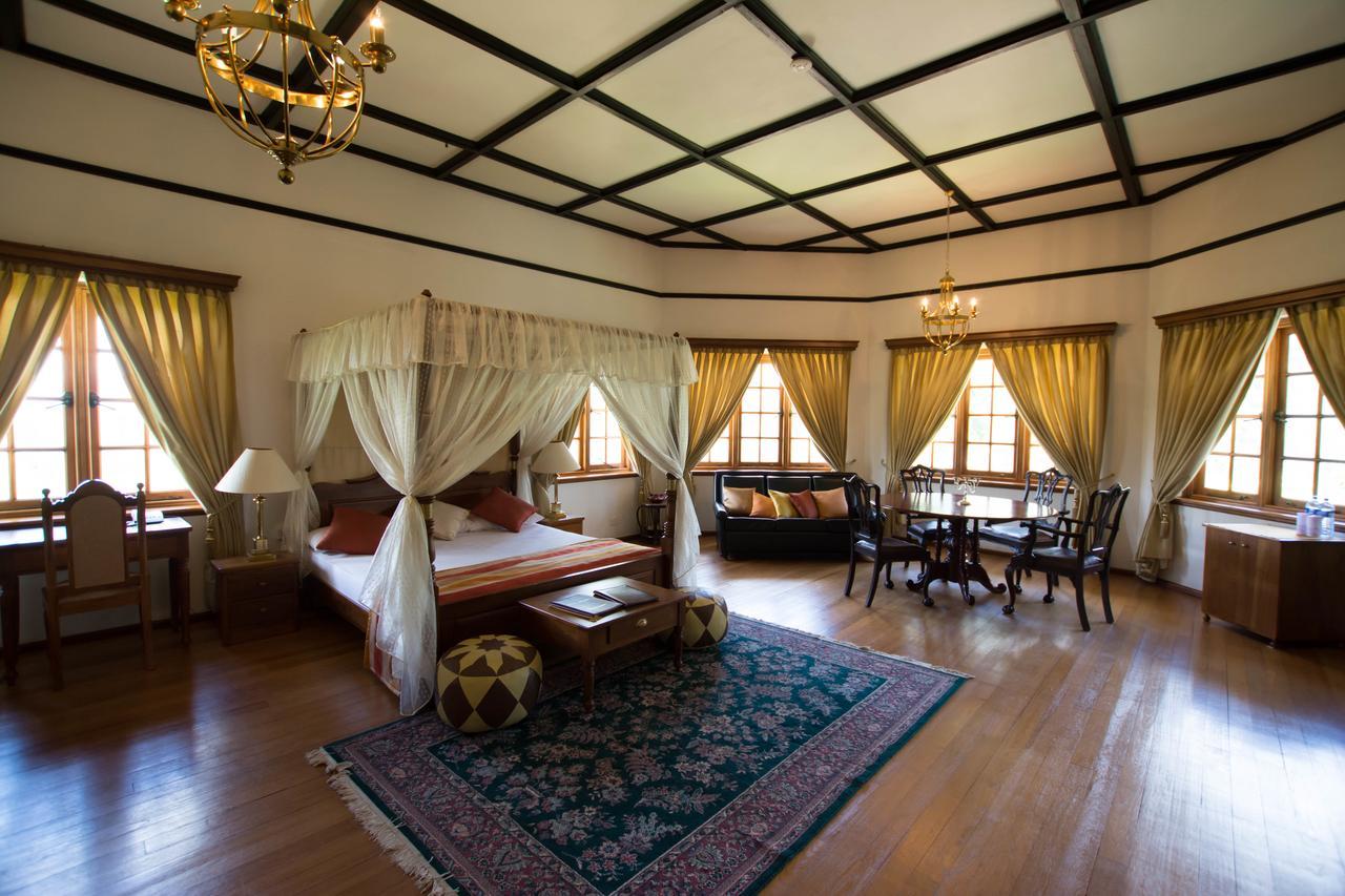 האטון Governor'S Mansion מראה חיצוני תמונה
