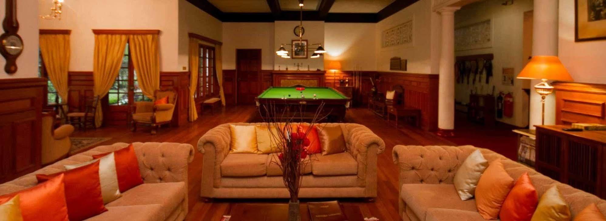 האטון Governor'S Mansion מראה חיצוני תמונה
